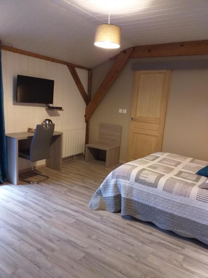 Au Petit Bonheur Panzió Saint-Martin-du-Frene Kültér fotó